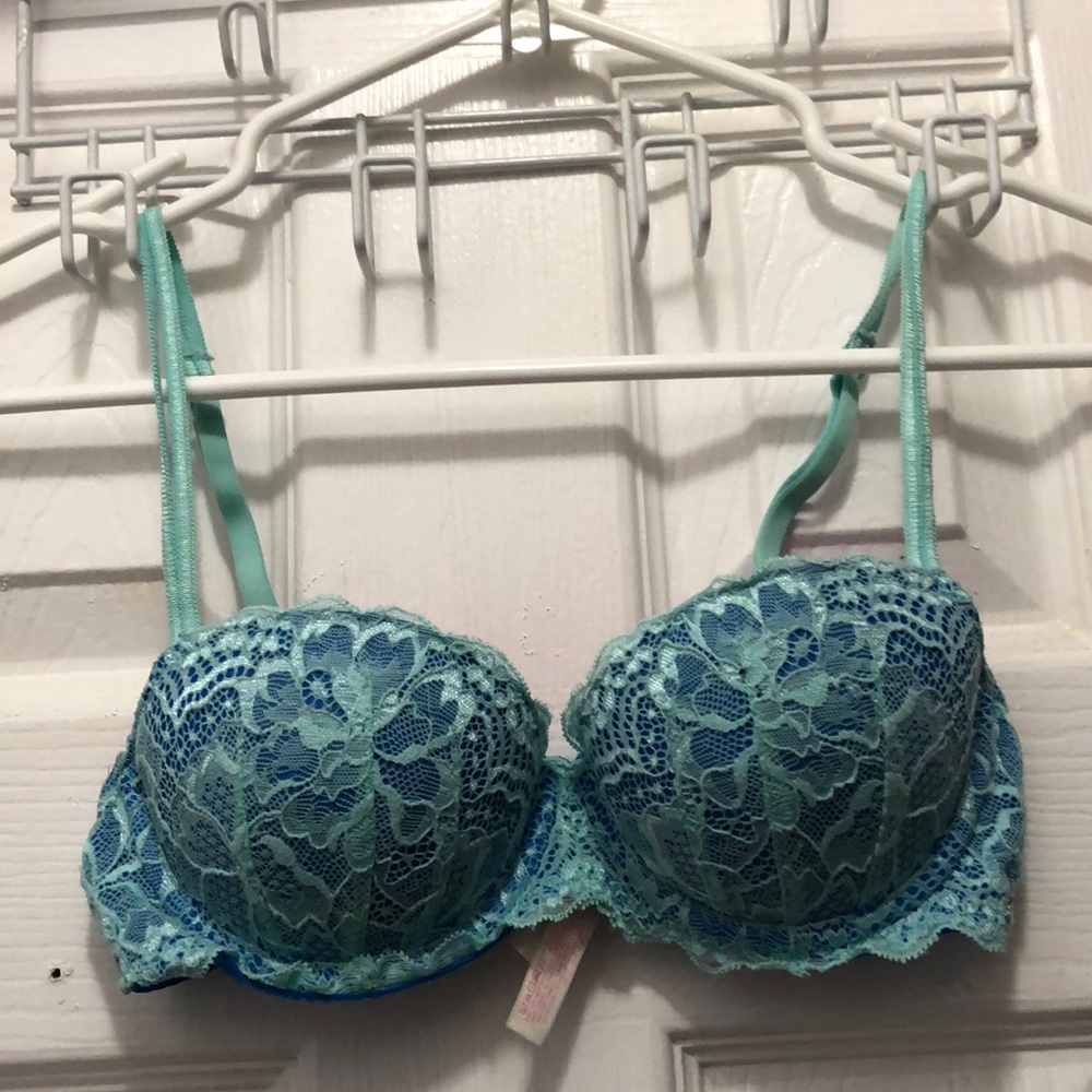 Lace push-up bra